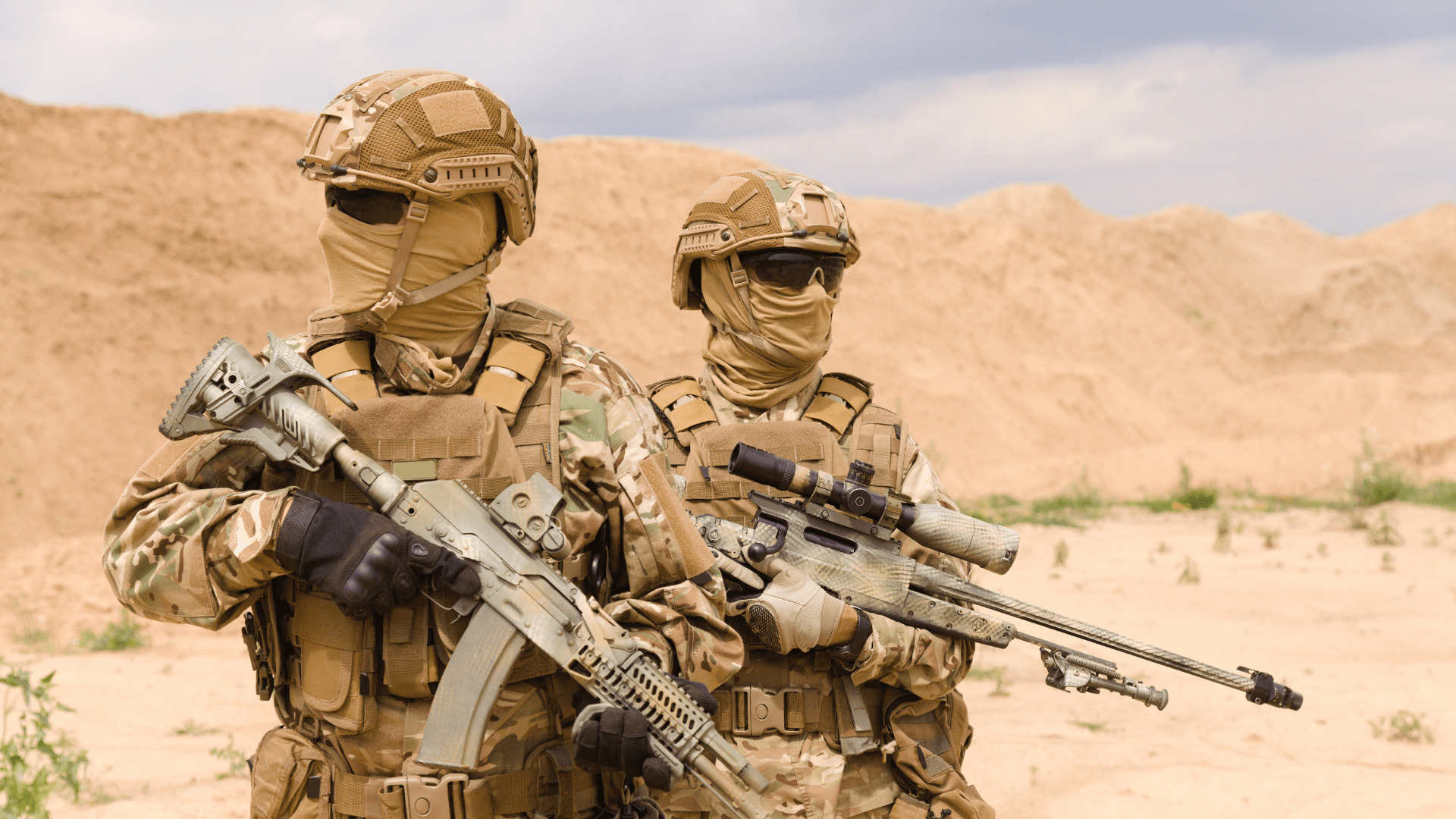 Armed forces in desert